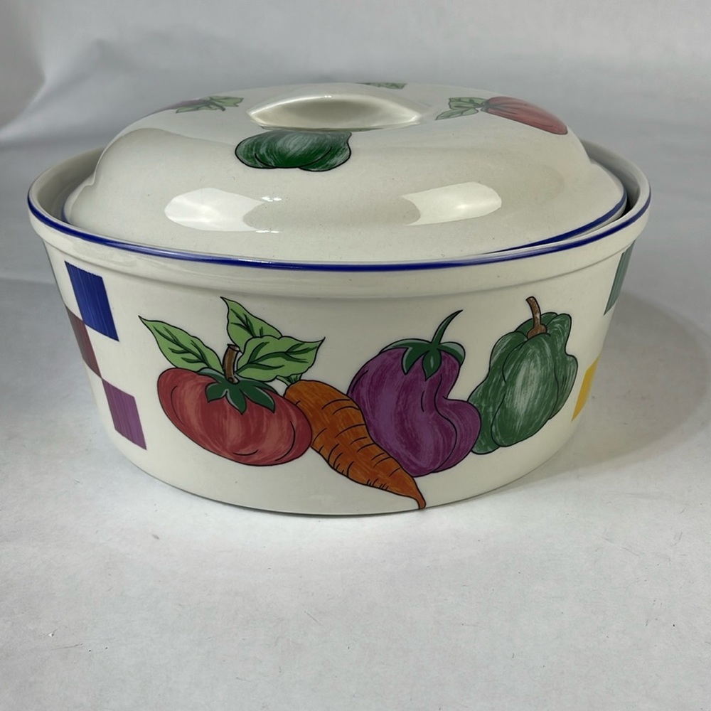 Verdura Hand Painted Veggie Motif Casserole Dish